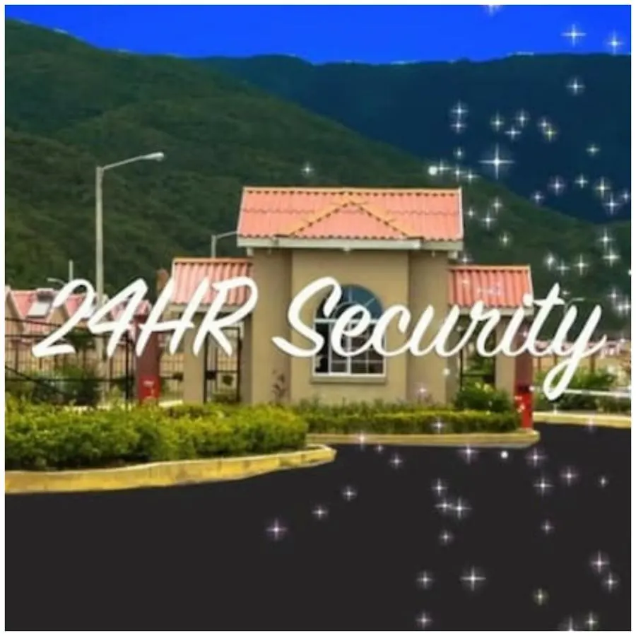 Caymanas Estate Two Bedroom ,Gate Community Ellis Caymanas 0*,